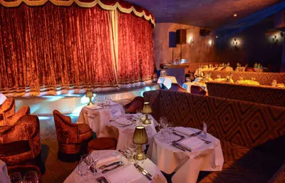 Space Incontournable Restaurant Cabaret  - 1