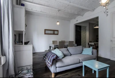 Sala dentro Spacieux appartement avec terrasse à Barcelone - 1