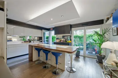 Kitchen in Superbe appartement design et sa terrasse  - 4
