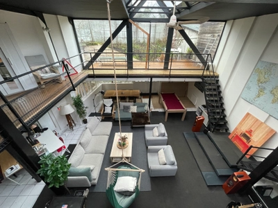 Living room in Loft Atypique, Design et Lumineux 236m2 - 3