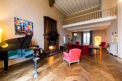 Living room in Maison Scène sur Seine par Charles Garnier - 0