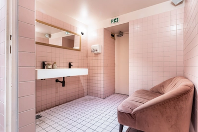 Salle de bain dans Neo Brasserie confidentielle - 2