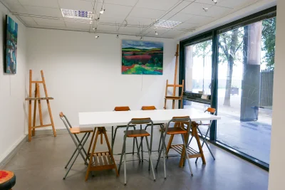 Salle de réunion dans Atelier de peinture - 1