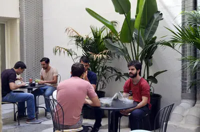 Comedor dentro Jerónimo's Campus - 1