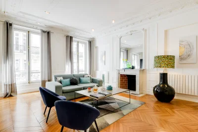 Living room in Appartement Haussmannien Chic & Moderne - 0