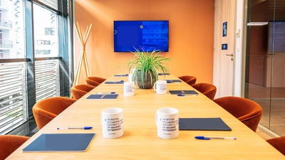 Bright, modern meeting room