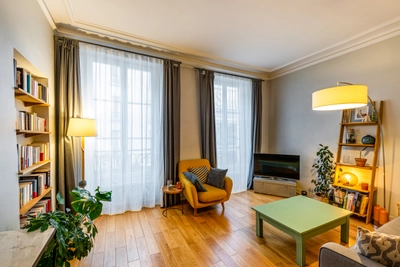 Living room in Appartement République - Calme & cosy - 0