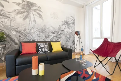 Living room in Bel appartement et son ambiance safari PORTEFOIN 2 - 3