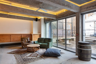 Living room in Magnifique et authentique brasserie industrielle - 25