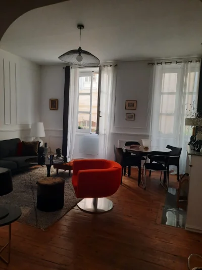 Living room in Bel appartement dans le centre de Bordeaux - 4