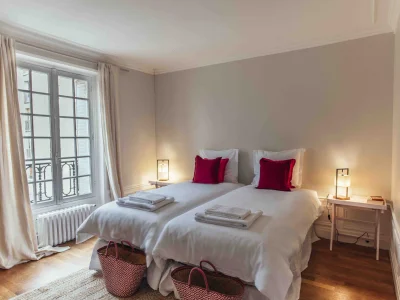 Bedroom in Maison avec jardin au sud ouest de Paris MAGENTA - 46
