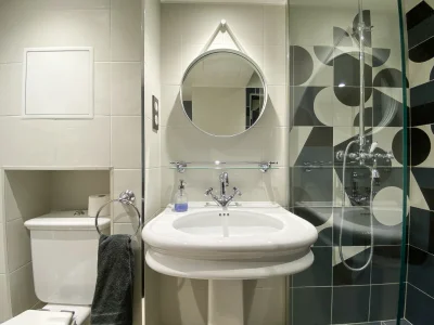 Bathroom in Duplex design au coeur de Paris - 4