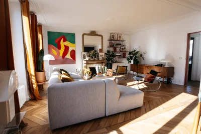 Living room in Ambiance Bohème-Chic en plein coeur de Paris  - 1