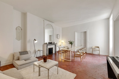 Living room in Appartement à proximité du Palais Royal - 4