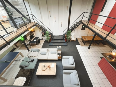 Living room in Loft Atypique, Design et Lumineux 236m² - 1