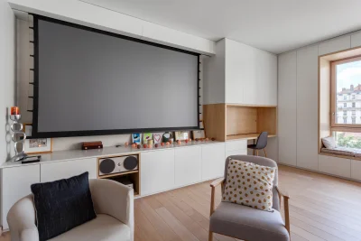 Living room in Appart. design baie vitrée video-proj terrasse - 3