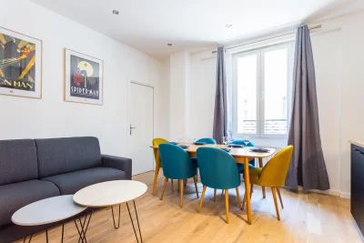 Bel appartement coloré à Saint-Germain
