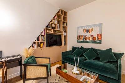 Living room in Appartement d'architecte trendy au coeur de Paris - 4