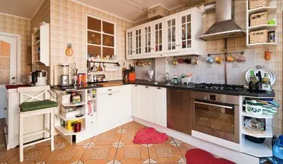 Kitchen in Home of Happyness - 2