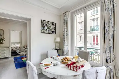 Comedor dentro Bel appartement proche de Bastille - 3
