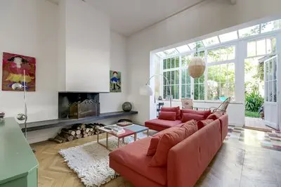Living room in Echoppe typique Bordeaux, rénovée avec gout. - 0