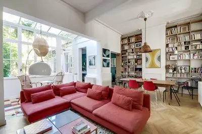 Living room in Echoppe typique Bordeaux, rénovée avec gout. - 6