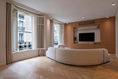 Salon dans Sublime appartement de luxe très lumineux avec vue - 3