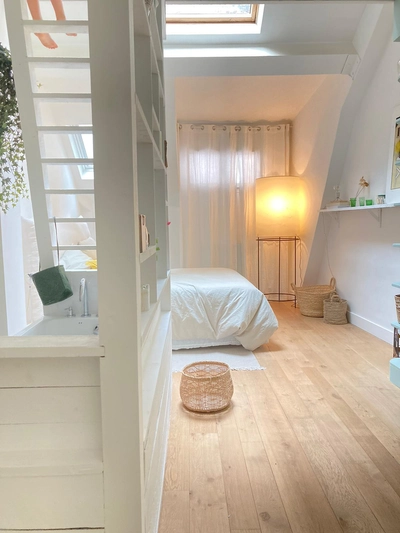 Bedroom in La campagne à Paris - décor Zoé de las Cases - 25