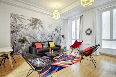 Living room in Bel appartement et son ambiance safari PORTEFOIN 2 - 1
