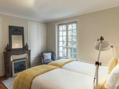 Bedroom in Maison avec jardin au sud ouest de Paris MAGENTA - 41