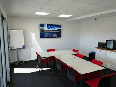Meeting room in Coworking Aix-Eguilles - 4