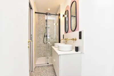 Bathroom in Charmant et cosy appartement proche Tour Eiffel - 4
