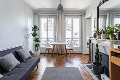 Appartement cozy et calme proche St-Lazare