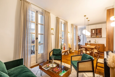 Living room in Appartement d'architecte trendy au coeur de Paris - 1