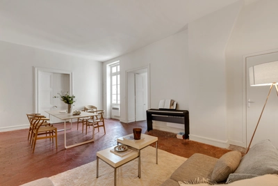 Living room in Appartement à proximité du Palais Royal - 3
