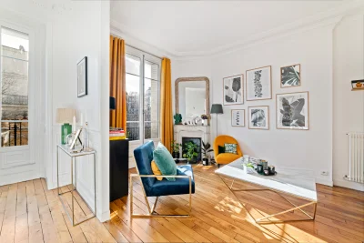 Living room in Espace lumineux avec du cachet à Montmartre - 11