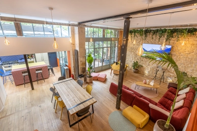 Living room in Loft d'artiste avec terrasse au coeur de Paris - 5