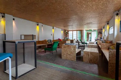 Meeting room in Espace polyvalent avec cadre verdoyant  - 3