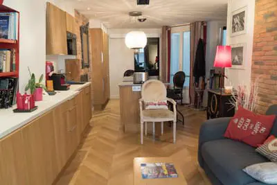 Living room in Bel appartement d'architecte canal Saint Martin - 0