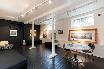 Living room in L'atelier noir et élégant de Gwenaelle - 0