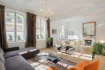 Living room in Très bel appartement Trocadero/Kleber - 2