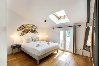 Bedroom in Superbe loft avec terrasse - 4