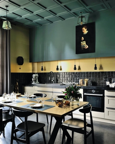 Kitchen in Hôtel particulier chaleureux et atypique - 1