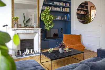 Living room in Bel appartement Haussmannien et design  - 2