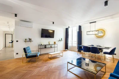 Living room in Bel appartement design aux Champs-Elysées - 0
