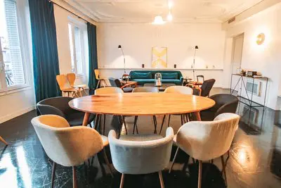 Salle de réunion dans Appartement design et lumineux au centre de Paris  - 0